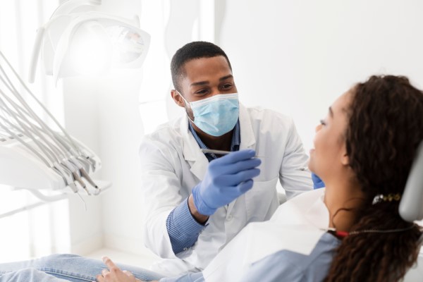 What To Expect From a Deep Teeth Cleaning